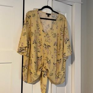 ASOS Yellow Floral Top size USA 22